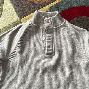 Men’s GAP beige sweater, Sz L